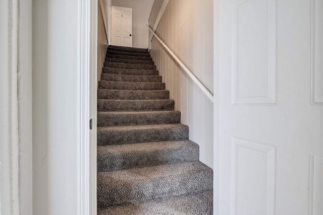 2096 LINDEN AVE, Memphis, TN 38104