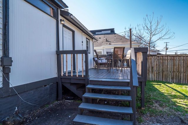 2096 LINDEN AVE, Memphis, TN 38104