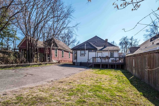 2096 LINDEN AVE, Memphis, TN 38104