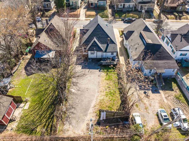 2096 LINDEN AVE, Memphis, TN 38104