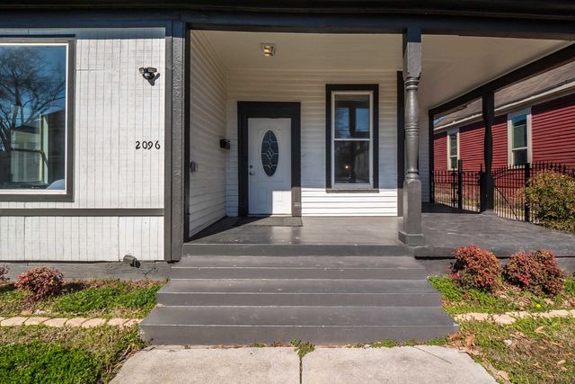 2096 LINDEN AVE, Memphis, TN 38104