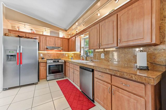 9681 Javert Street, Boynton Beach, FL 33436