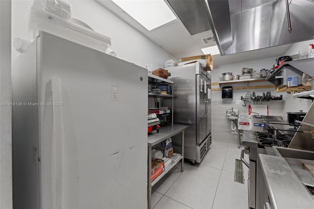 18172 NW 2nd Ave, Miami, FL 33169