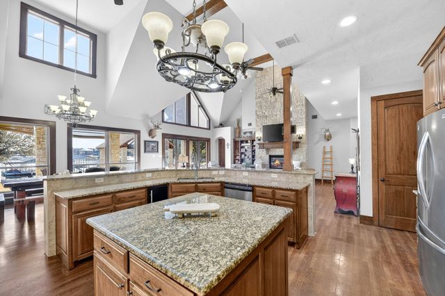 1010 Robin Lane, Possum Kingdom Lake, TX 76449