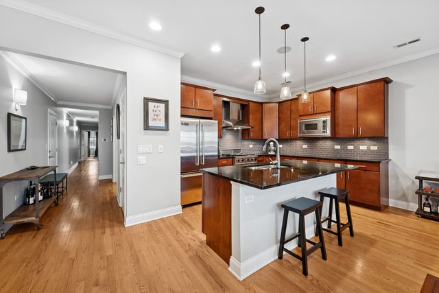 4743 N CLARK Street 4S, Chicago, IL 60640