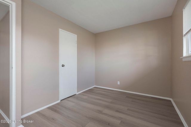 13413 Kinross Blvd, Louisville, KY 40272