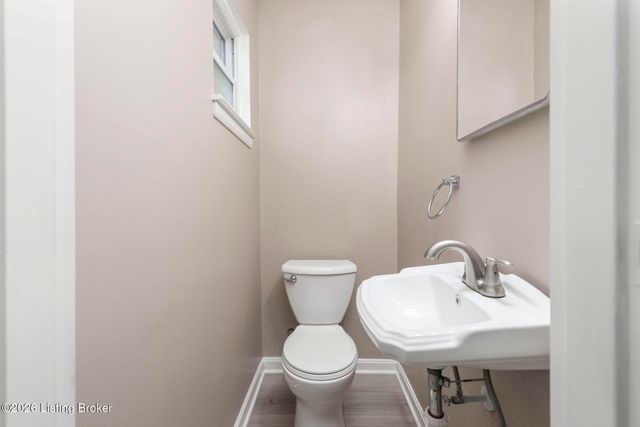 13413 Kinross Blvd, Louisville, KY 40272