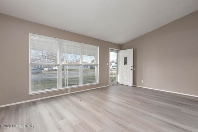 13413 Kinross Blvd, Louisville, KY 40272