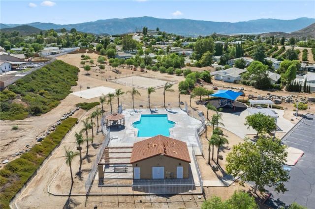 24914 Rainbarrel, Wildomar, CA 92595