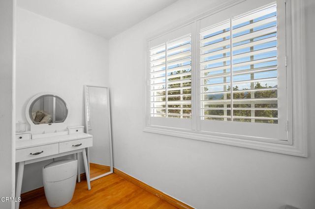 4520 Pennsylvania Avenue 118, La Crescenta, CA 91214
