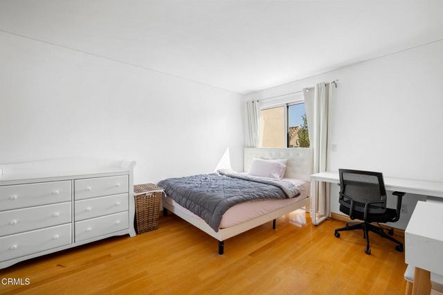 4520 Pennsylvania Avenue 118, La Crescenta, CA 91214