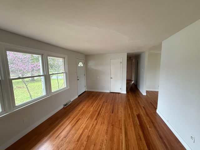 211 BOURN AVE, Columbia, MO 65203