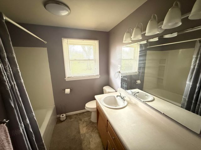 211 BOURN AVE, Columbia, MO 65203