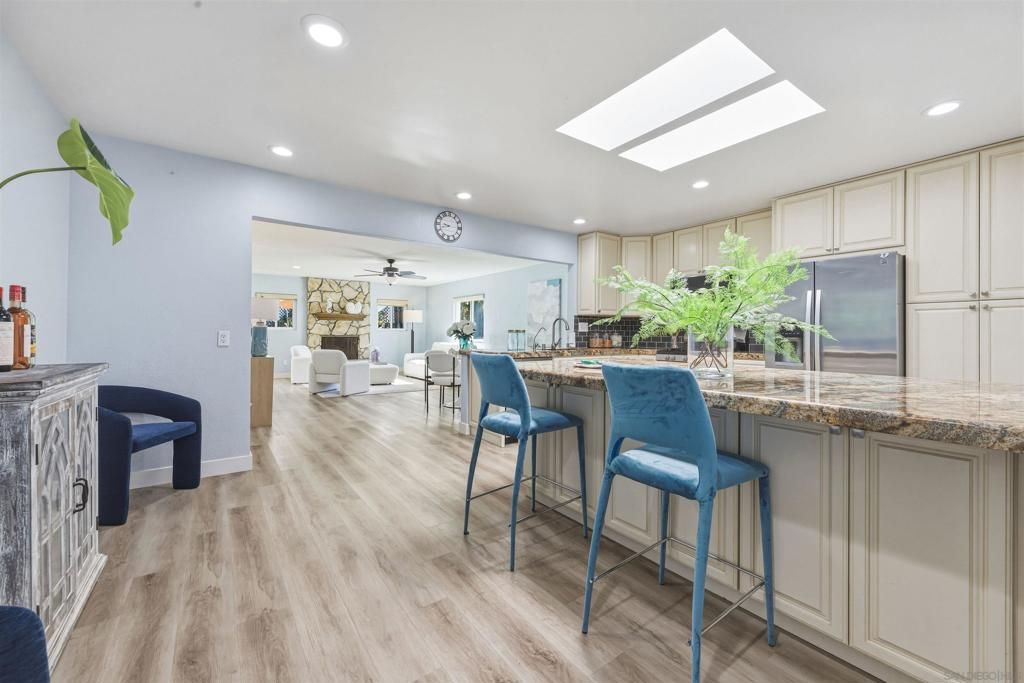7760 Parkdale Cove, San Diego, CA 92126 — photo 5