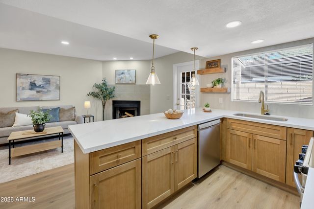 170 E GUADALUPE Road 88, Gilbert, AZ 85234