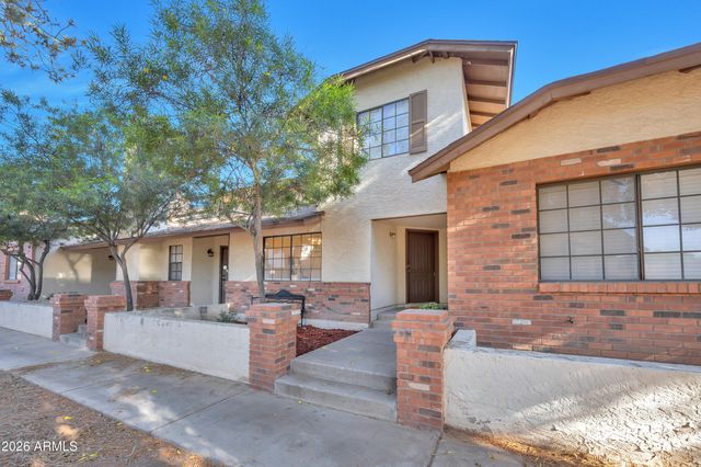 170 E GUADALUPE Road 88, Gilbert, AZ 85234