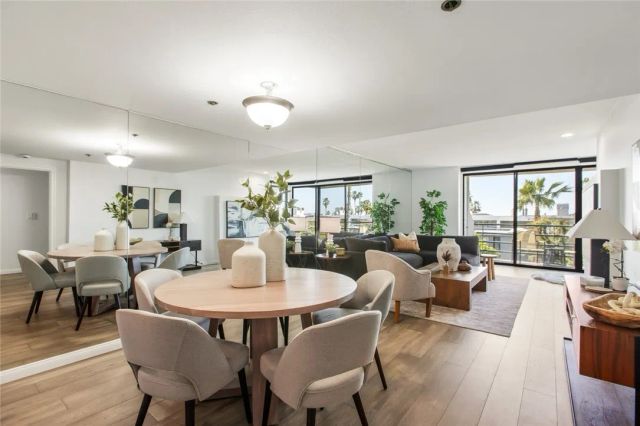 2940 Neilson Way 302, Santa Monica, CA 90405