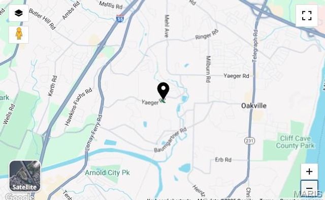 3702 Yaeger Road, Oakville, MO 63129