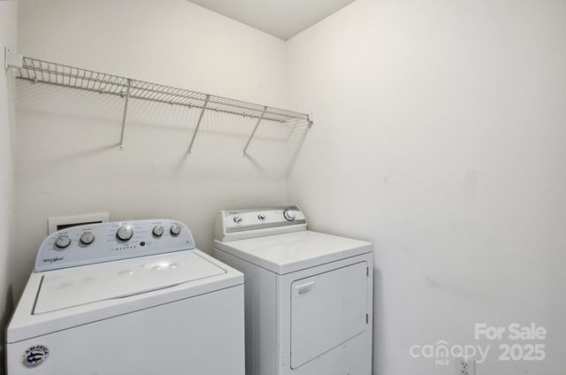 2019 Aberglen Drive, Charlotte, NC 28262