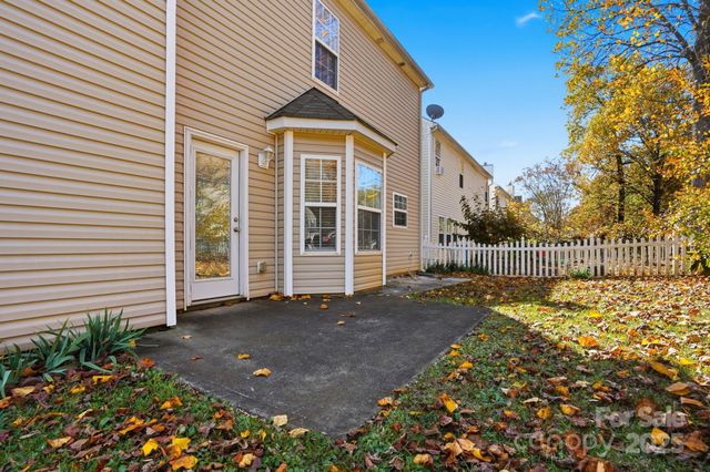 2019 Aberglen Drive, Charlotte, NC 28262