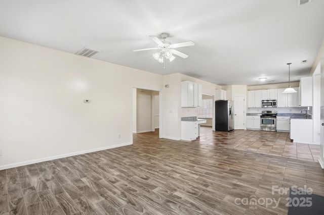 2019 Aberglen Drive, Charlotte, NC 28262