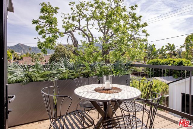 231 S Orchard Drive, Burbank, CA 91506