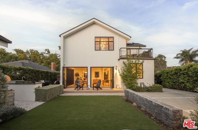 231 S Orchard Drive, Burbank, CA 91506