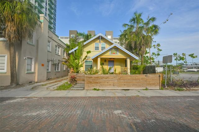 340 MOFFETT COURT N, St Petersburg, FL 33701