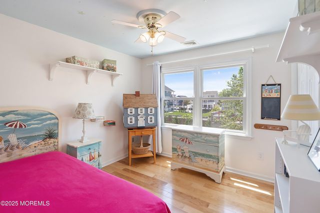 86 Illinois Avenue, Waretown, NJ 08758