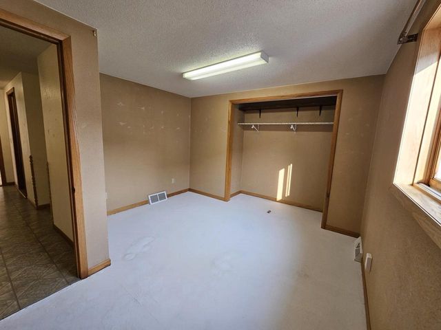 1004 Water Avenue, Hillsboro, WI 54634