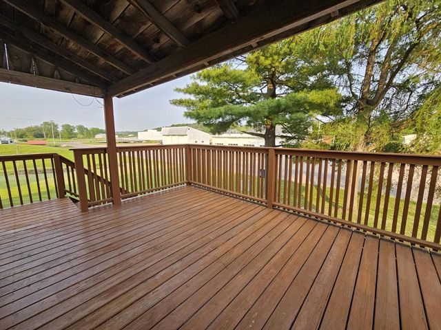 1004 Water Avenue, Hillsboro, WI 54634