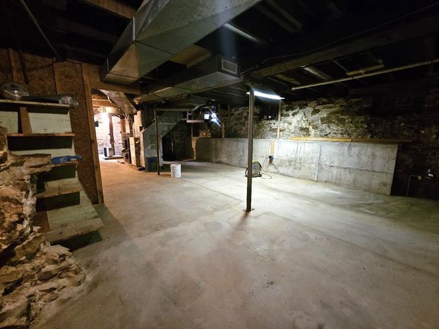 1004 Water Avenue, Hillsboro, WI 54634