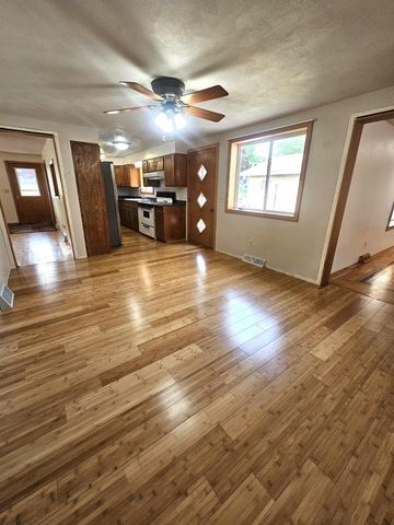 1004 Water Avenue, Hillsboro, WI 54634