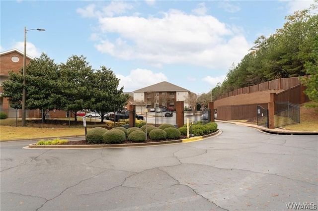 3218 Veterans Memorial 515, Tuscaloosa, AL 35404