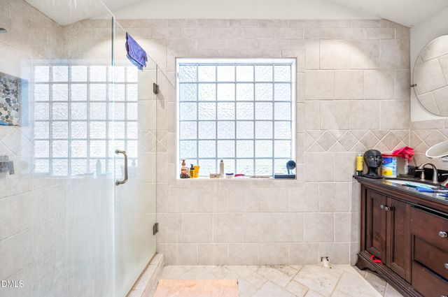 810 Bryn Mawr Court, Apex, NC 27502