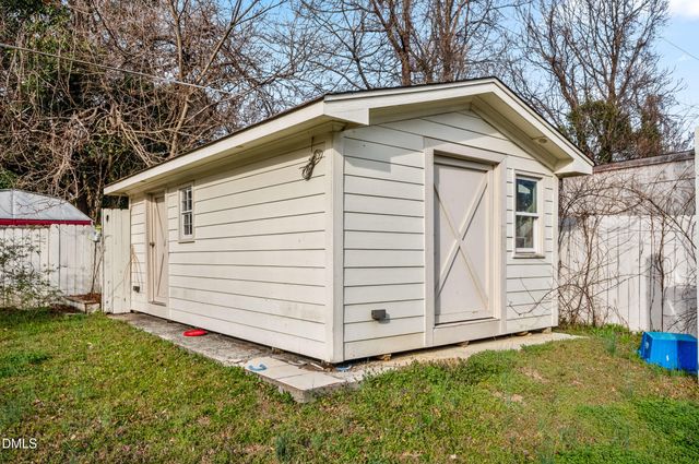 810 Bryn Mawr Court, Apex, NC 27502