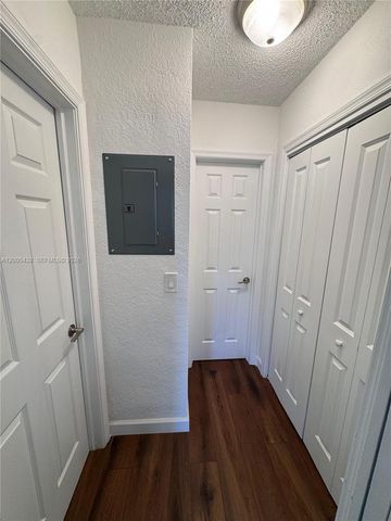 3510 Harrison Street 12, Hollywood, FL 33021