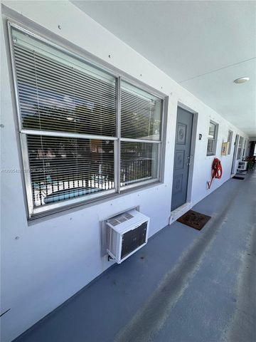 3510 Harrison Street 12, Hollywood, FL 33021