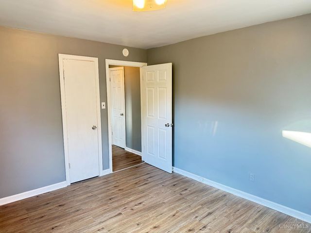 3919 E Gatewood Lane, Silverton, OH 45236