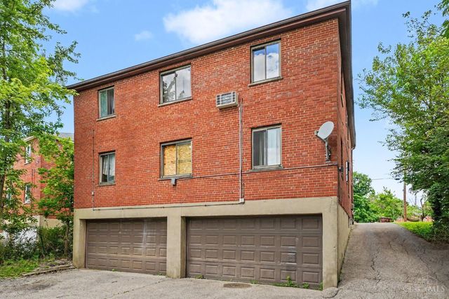 3919 E Gatewood Lane, Silverton, OH 45236