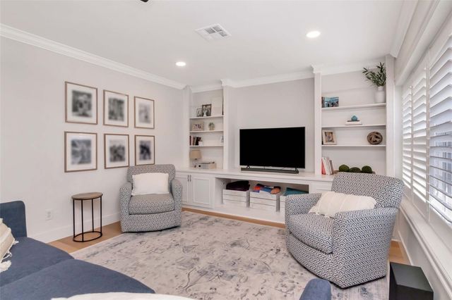 4609 S COOPER PLACE, Tampa, FL 33611