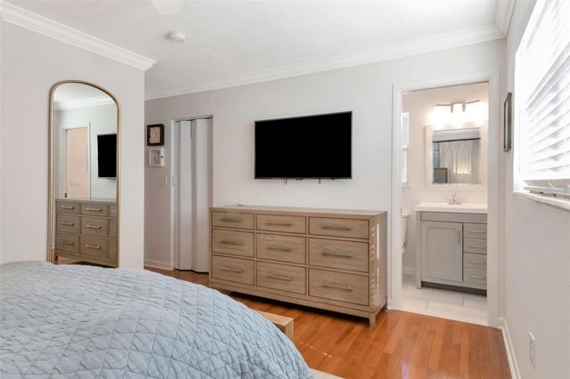 4609 S COOPER PLACE, Tampa, FL 33611