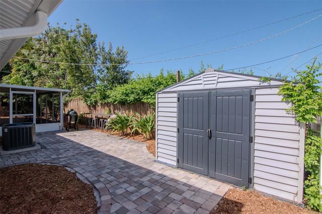 4609 S COOPER PLACE, Tampa, FL 33611