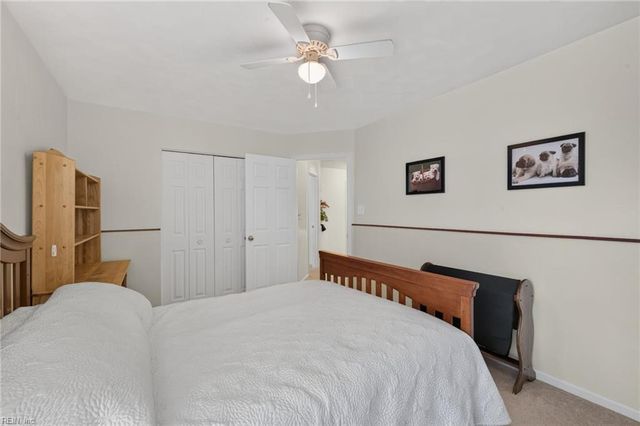 208 Robinhood RD, Chesapeake, VA 23322
