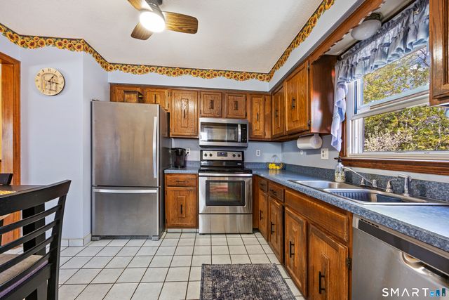 76 Worcester Avenue, Waterbury, CT 06705