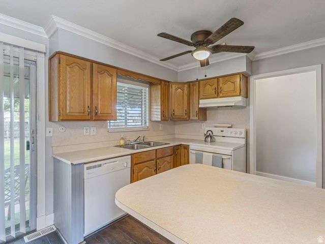 7168 S 1700 E, Cottonwood Heights, UT 84121