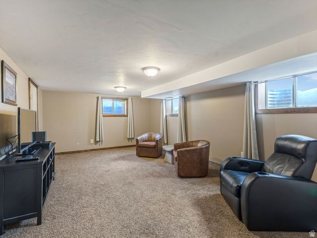 7168 S 1700 E, Cottonwood Heights, UT 84121