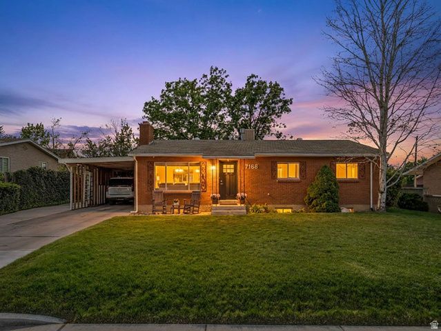 7168 S 1700 E, Cottonwood Heights, UT 84121