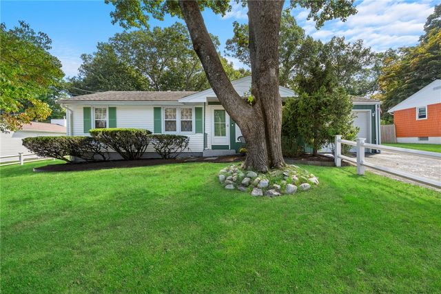 66 Wayne Drive, Cumberland, RI 02864