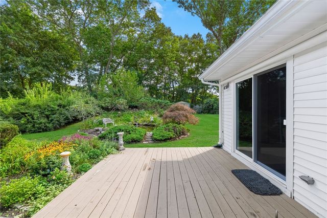 66 Wayne Drive, Cumberland, RI 02864